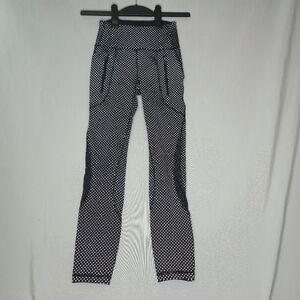 Lululemon *Rare* Invigorate Shine Bright Reflective Leggings Size 2